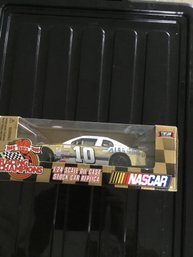 NASCAR Stock Car Replica With Box